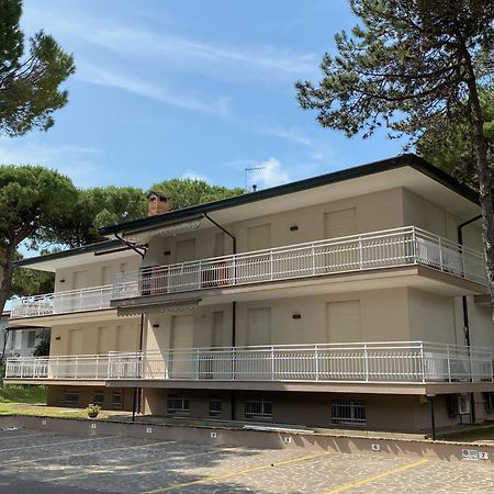 Appartamenti Fungo Lignano Sabbiadoro Exteriör bild