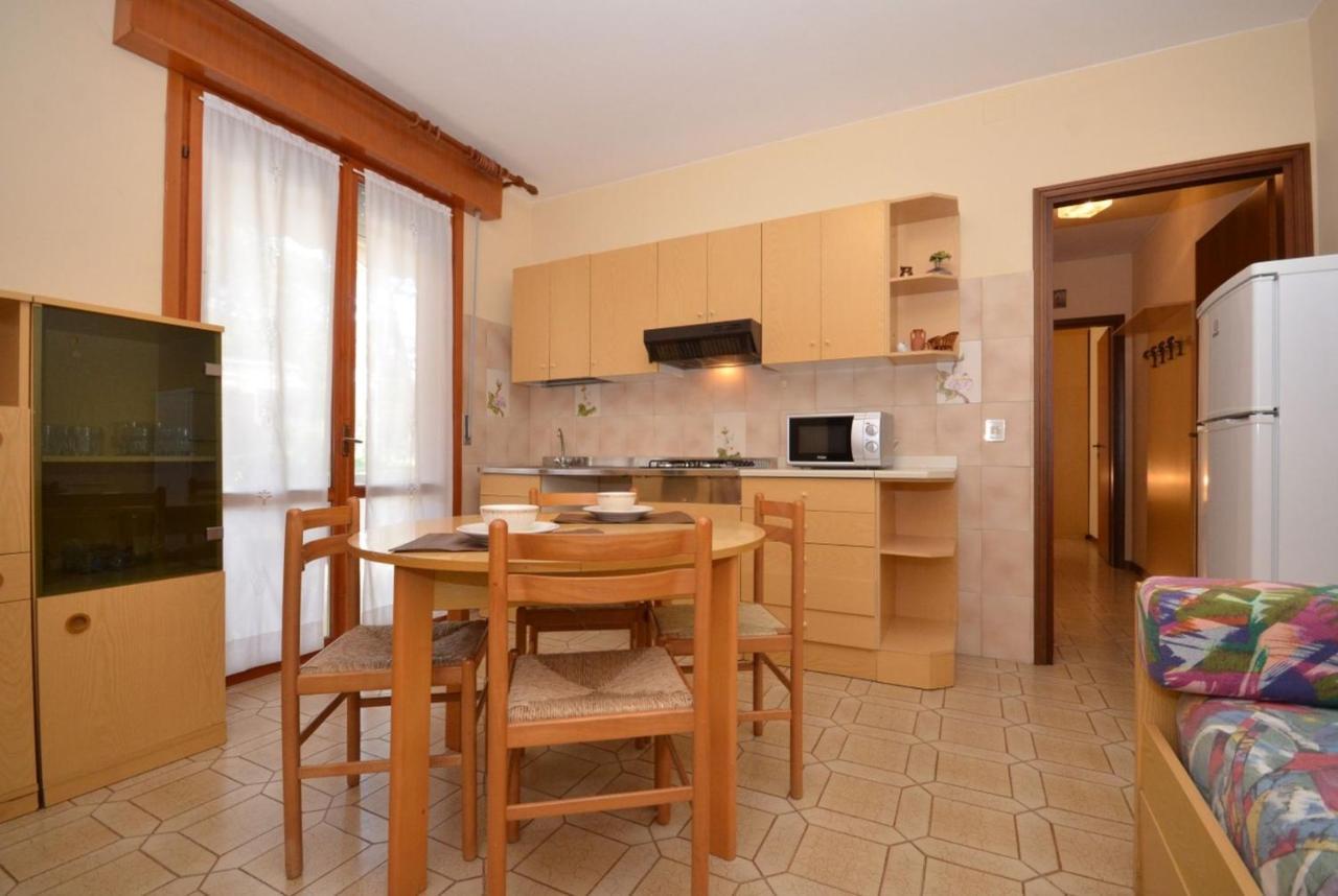 Appartamenti Fungo Lignano Sabbiadoro Exteriör bild